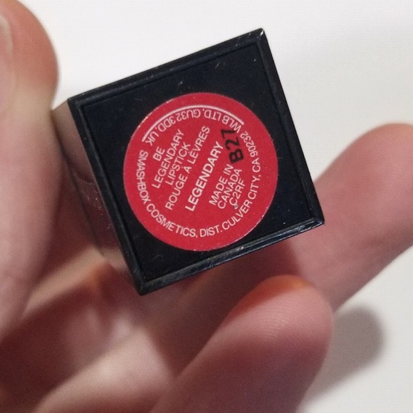 Smashbox Be Legendary Mini Lipstick ~ Vampy Red - Picture 3 of 3